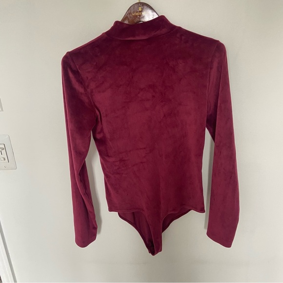 AE Velvet Burgundy Long Sleeve Bodysuit Thong Mock Neck Turtleneck Size Large - Picture 7 of 9